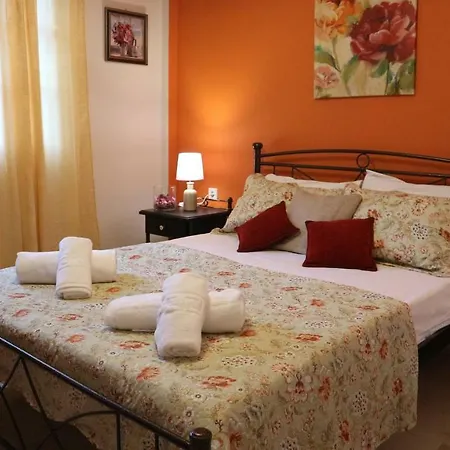Nikola's House By Corfuescapes * Corfu (city)